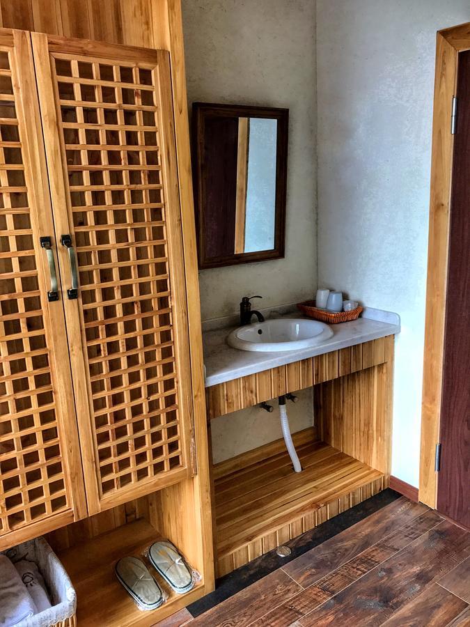The Lake View Deyishe Resort In Thousand Island Lake Qianwu 외부 사진