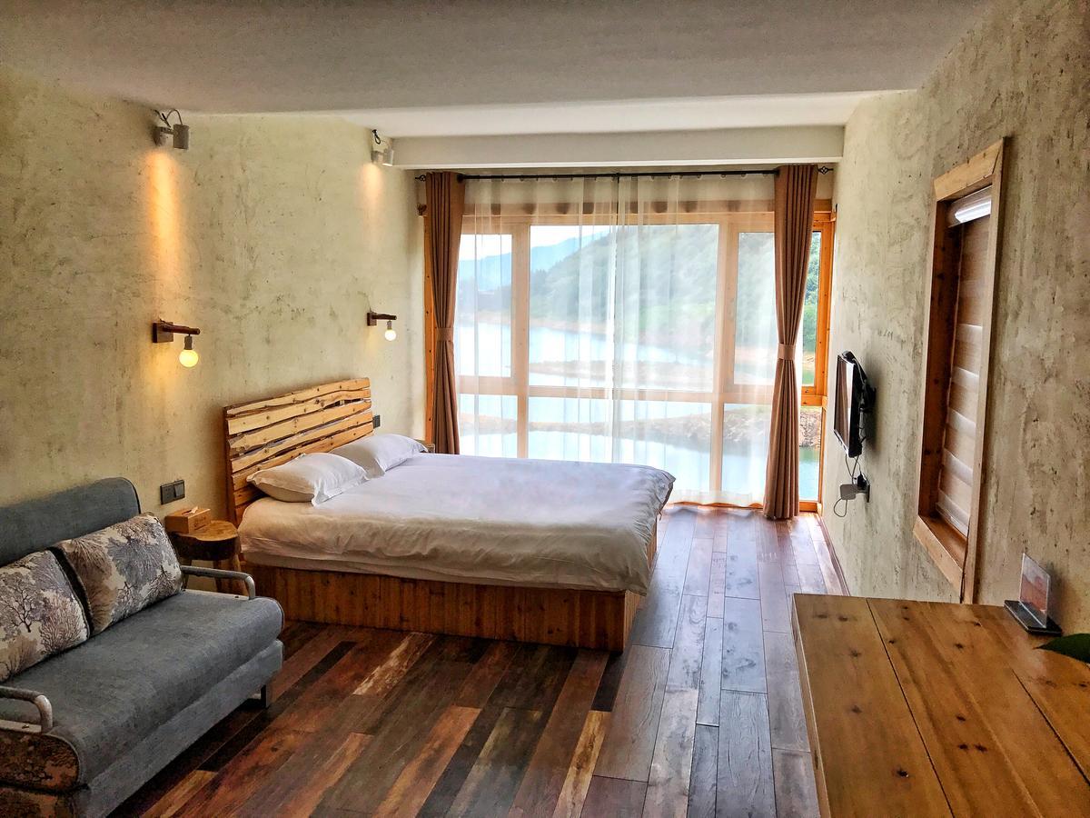 The Lake View Deyishe Resort In Thousand Island Lake Qianwu 외부 사진