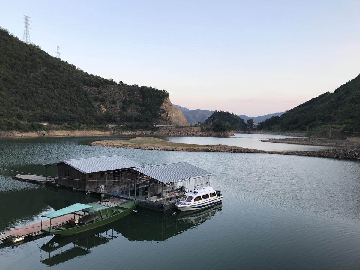 The Lake View Deyishe Resort In Thousand Island Lake Qianwu 외부 사진