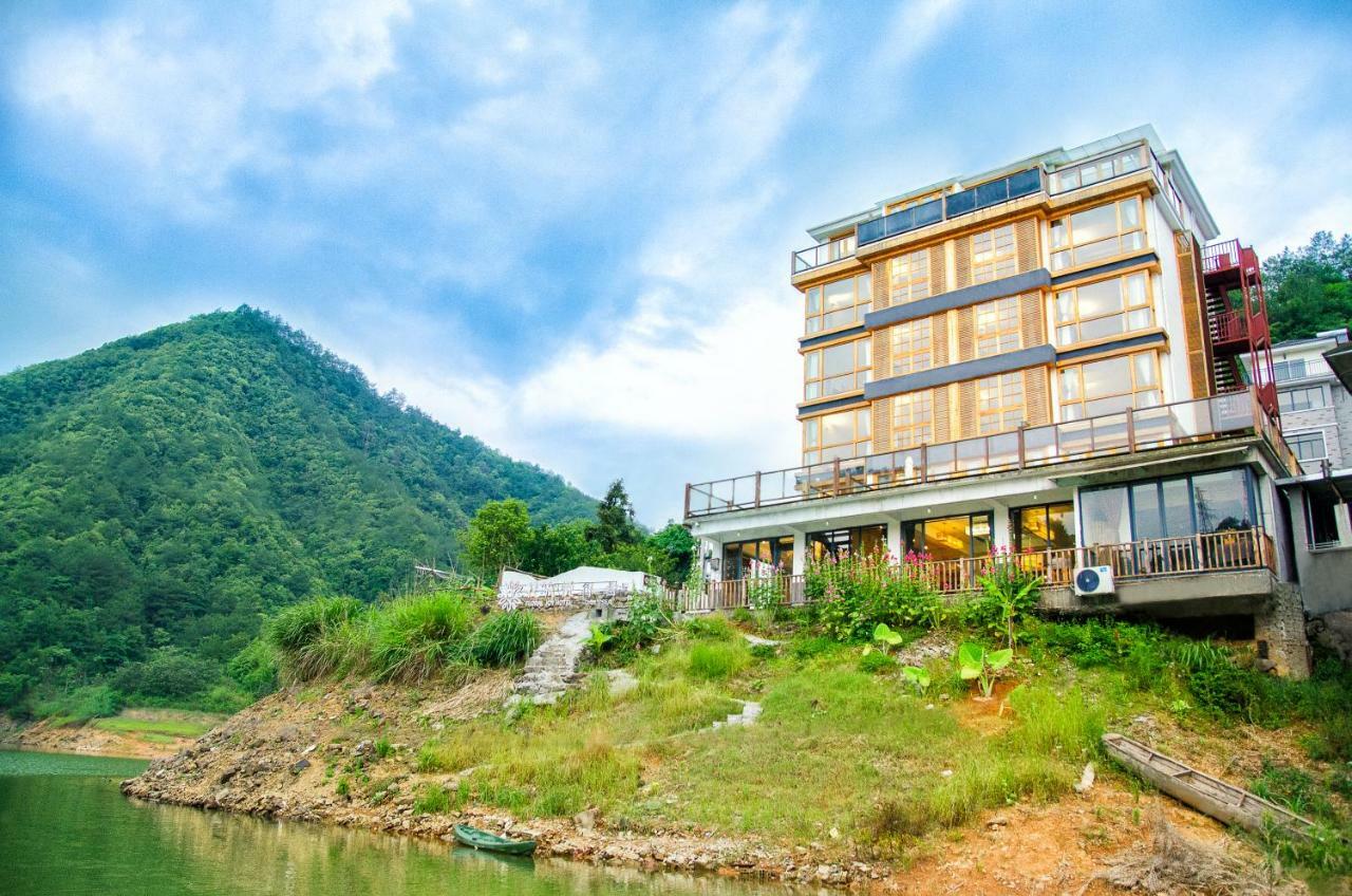 The Lake View Deyishe Resort In Thousand Island Lake Qianwu 외부 사진
